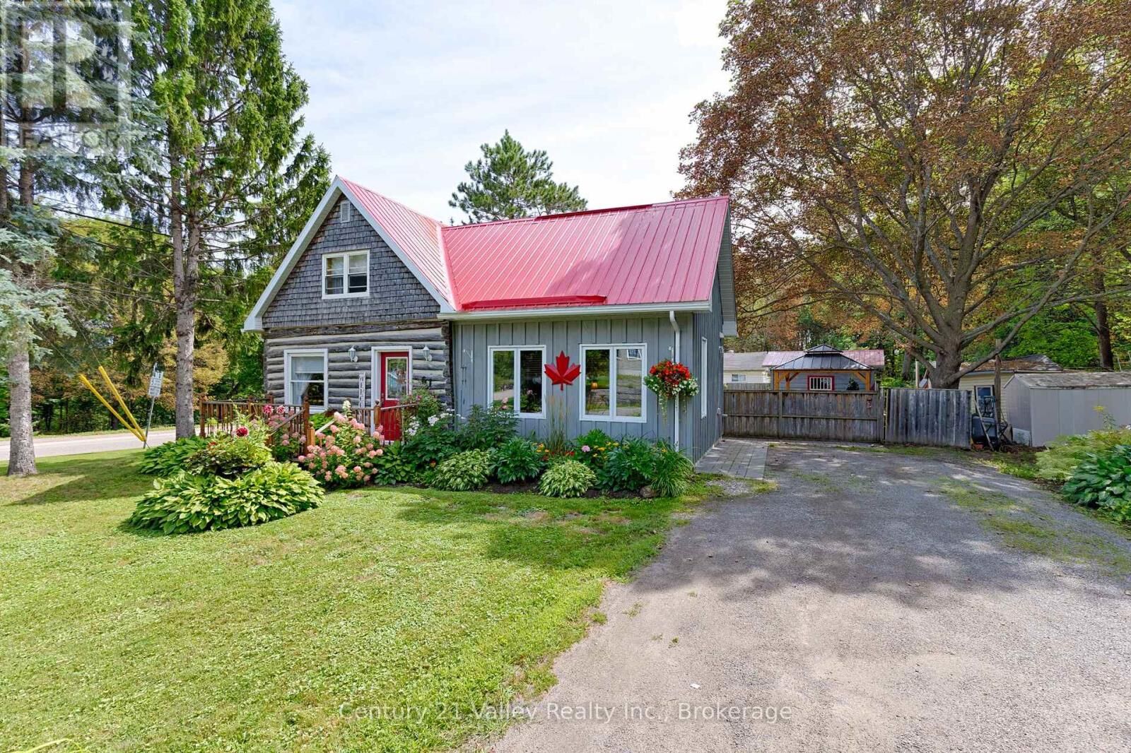 Photo de la propriété:  61 Melanie Street  ON K0J 1T0 