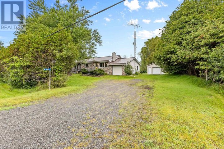 Property Photo:  8567 Franktown Road  ON K0A 1B0 