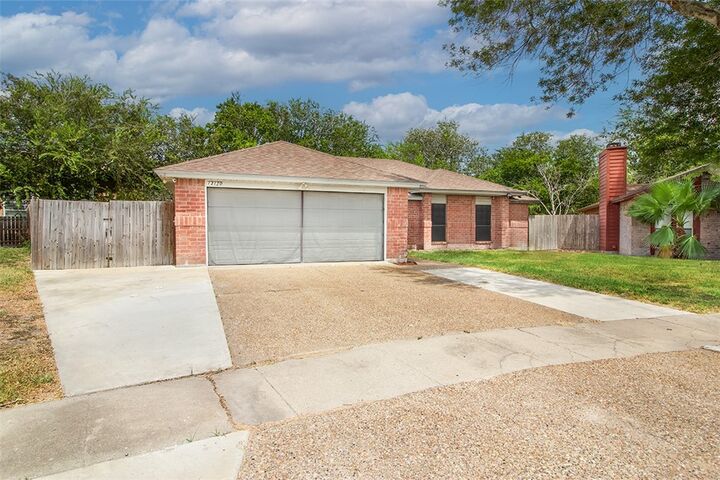Property Photo:  13110 Sunnyville Circle  TX 78410 