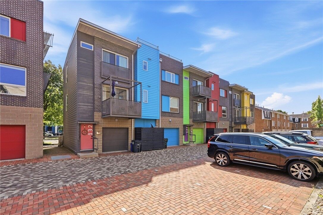 Property Photo:  132 Canal Boat Court  OH 45402 