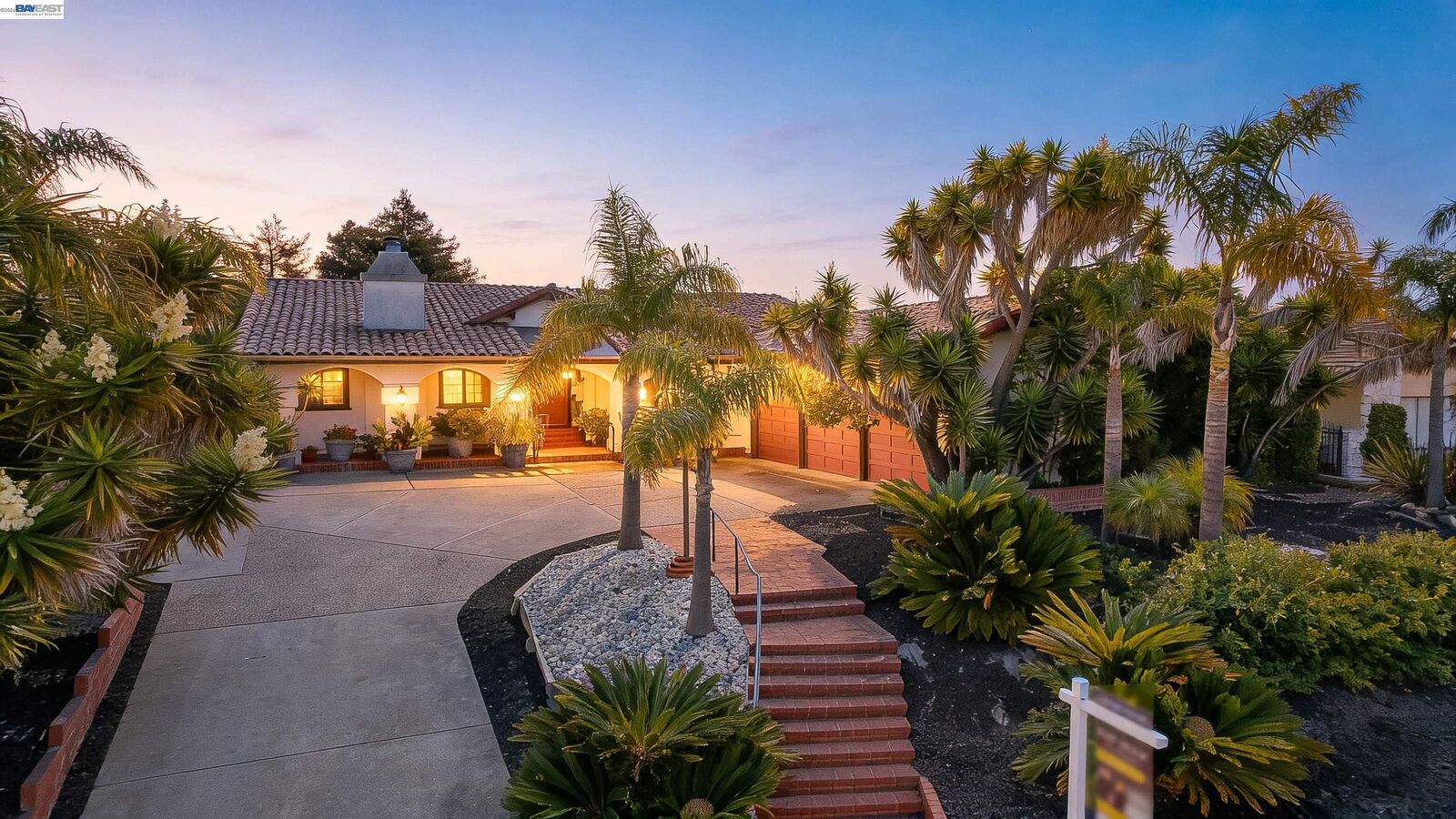 Property Photo: 16989 Brierly Ct CA 94546