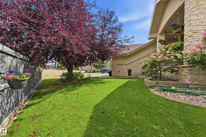 Property Photo: 251 Tory Crescent NW AB T6R 3A5