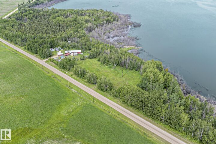 3424 Twp Rd 570 — photo 1