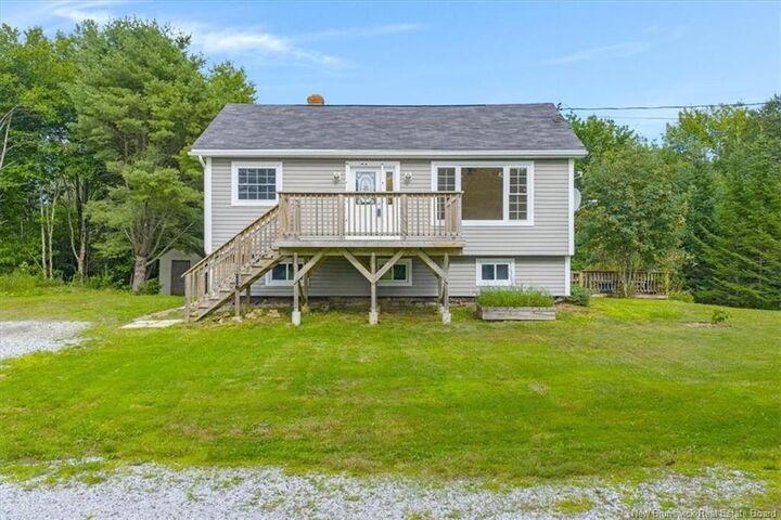 152 Hill Road — photo 1