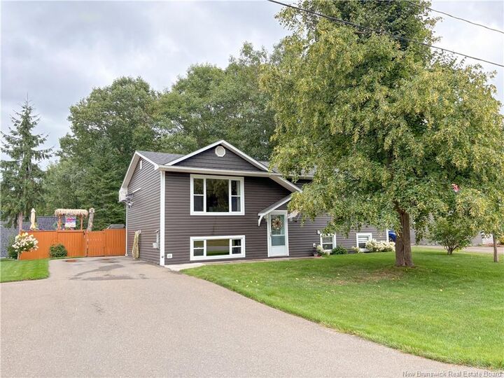 112 Creighton Street — photo 1