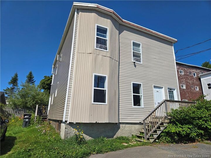 Property Photo:  281-283 Wentworth Street  NB E2L 2T9 