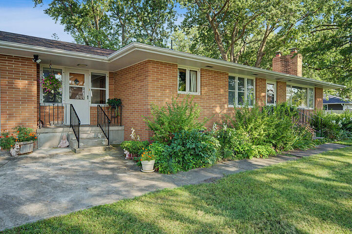 Property Photo:  504 3rd St. NW  IA 50530 