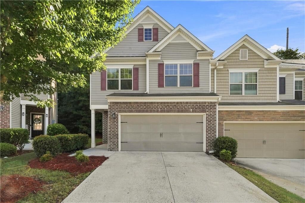 Property Photo: 1336 Brookmere Way GA 30040