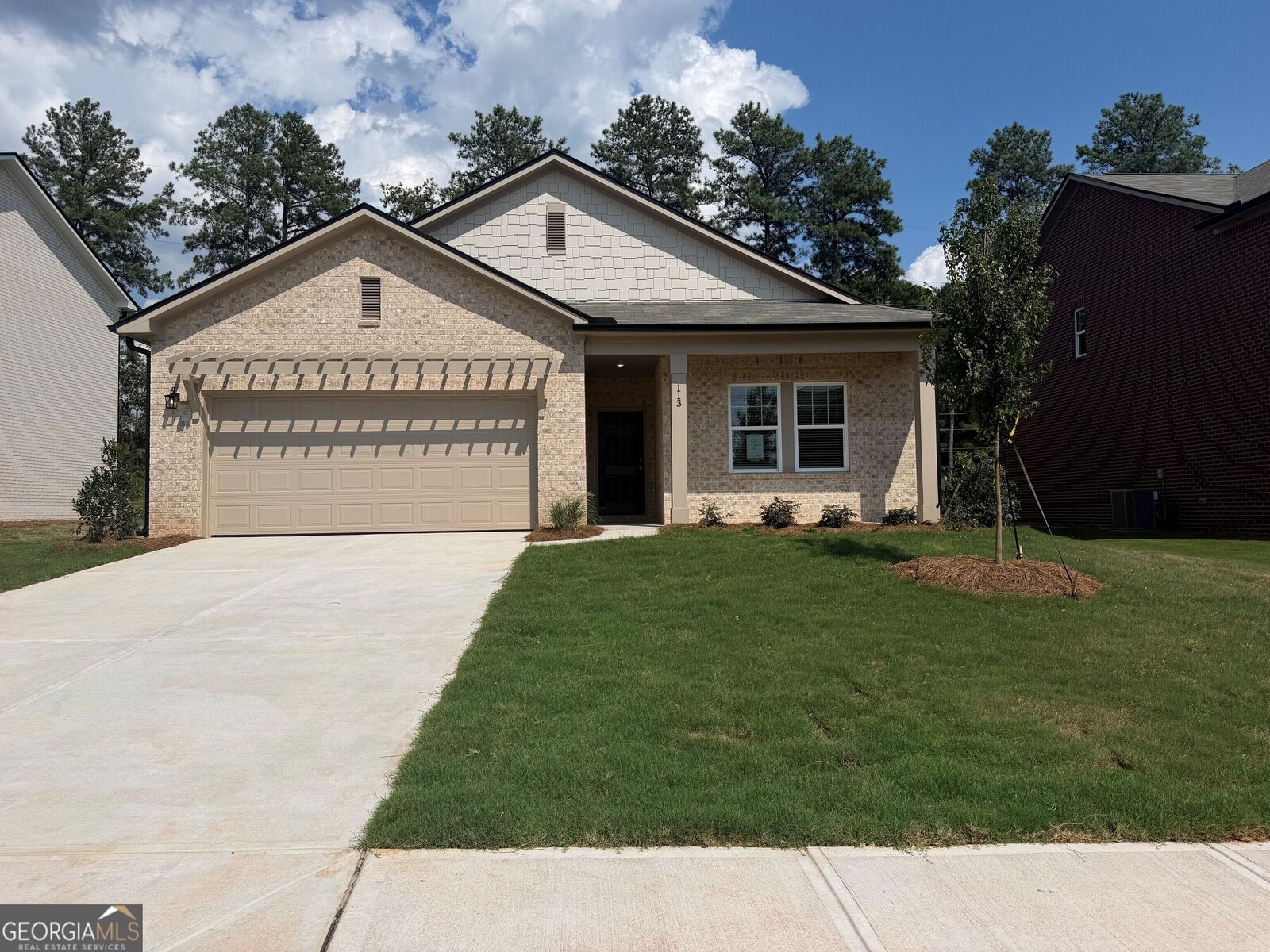 Property Photo: 113 Maison Court GA 30253