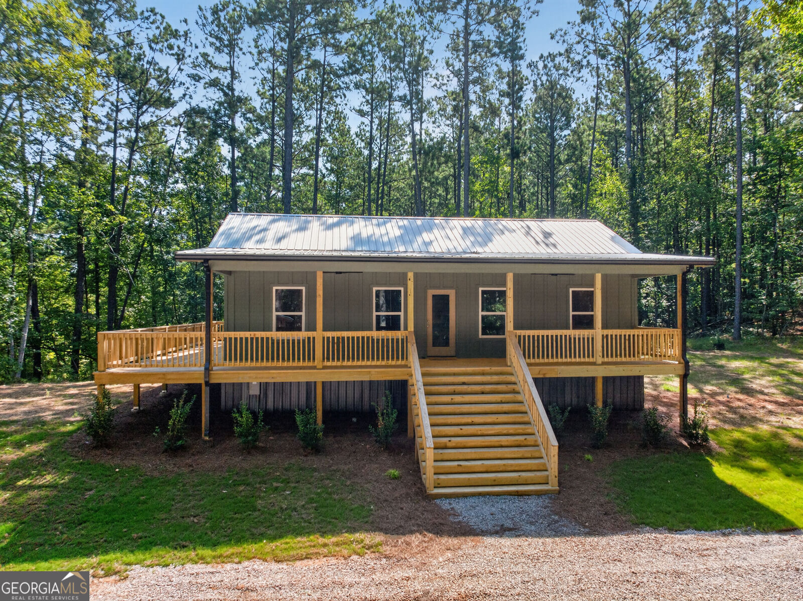 Property Photo: 227 Starboard Trail GA 31087