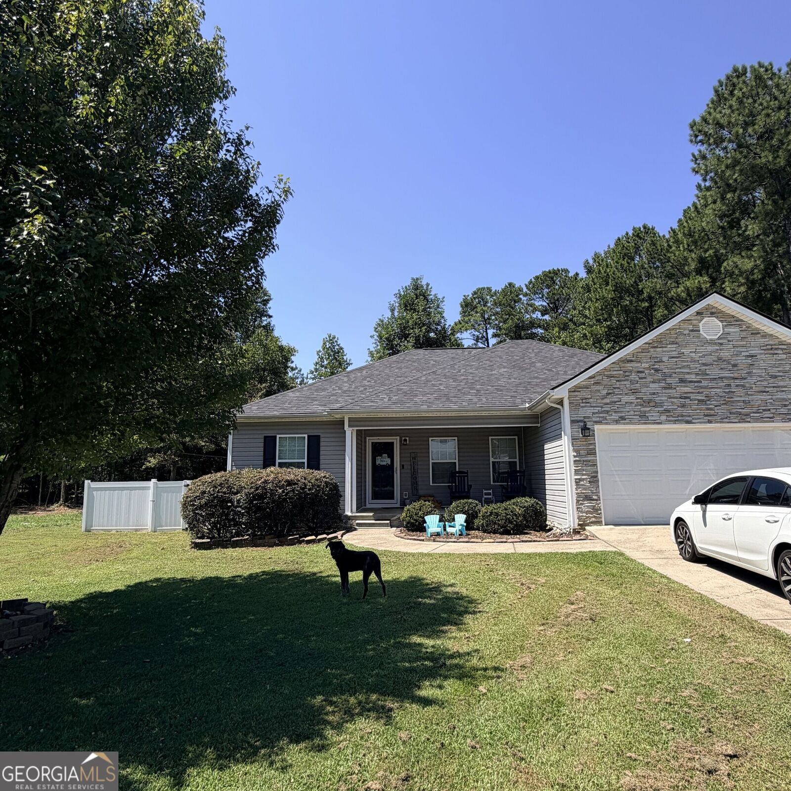 Property Photo: 359 Brittany Court GA 30705
