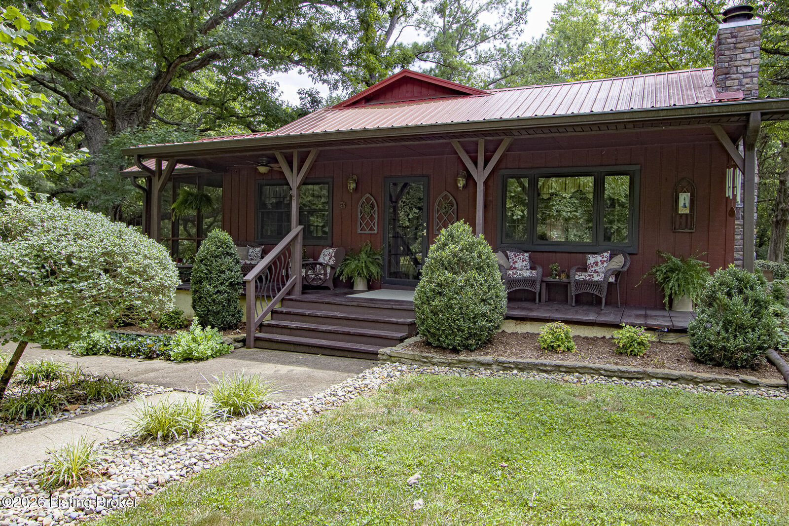 Property Photo: 8415 Independence School Rd KY 40228