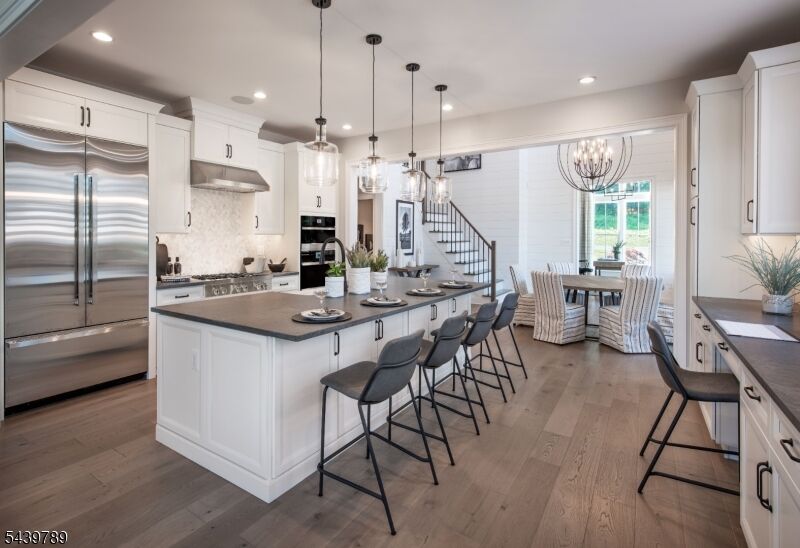 Property Photo:  48 Saratoga Way  NJ 07931 