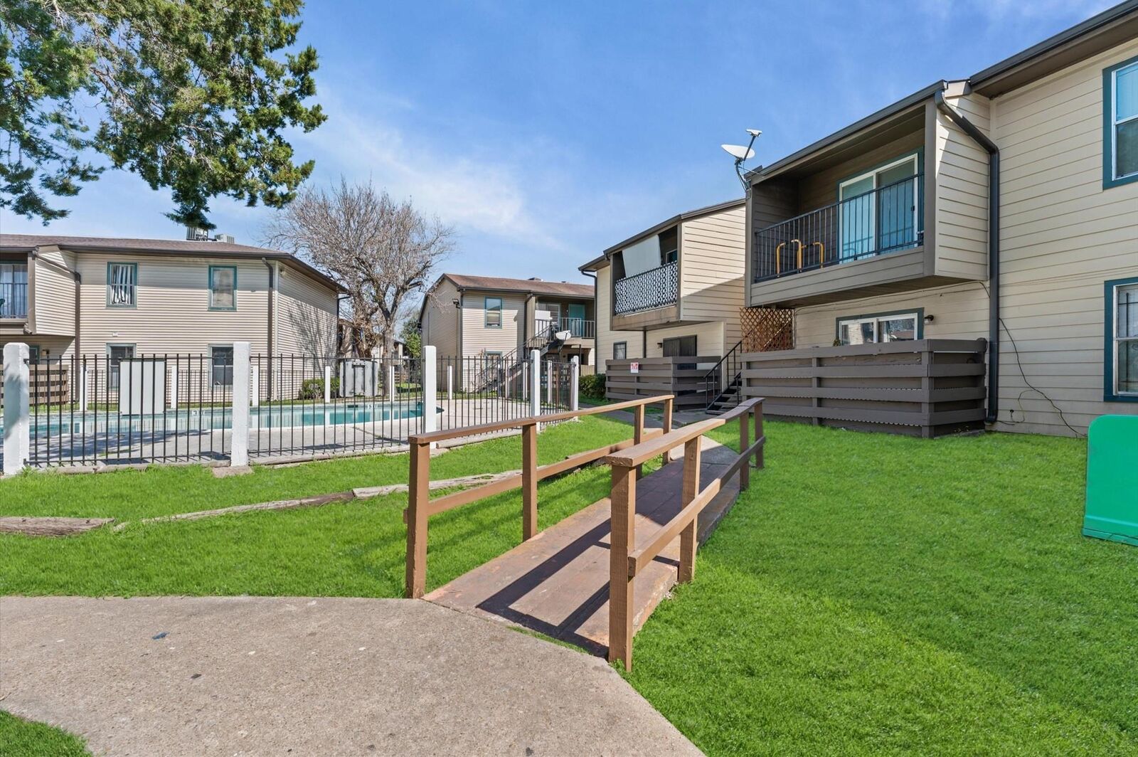 Property Photo: 6161 Reims Road 207 TX 77036