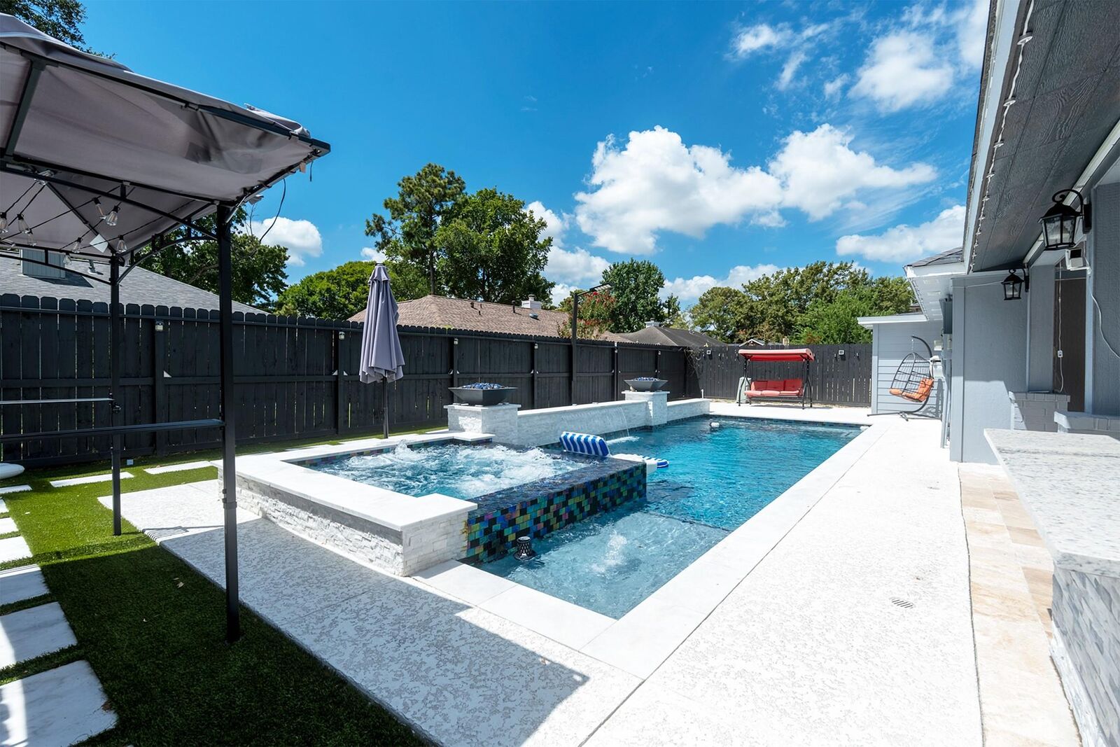 Property Photo: 20007 Jasperwood Circle TX 77449