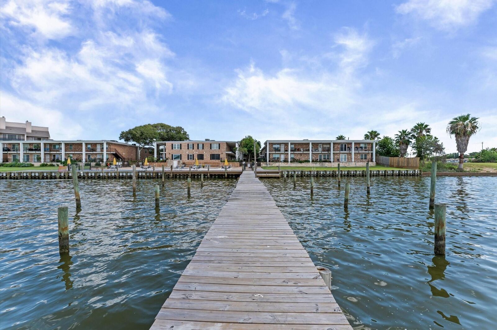 Property Photo: 3535 Nasa Rd 1 Parkway 92 TX 77586