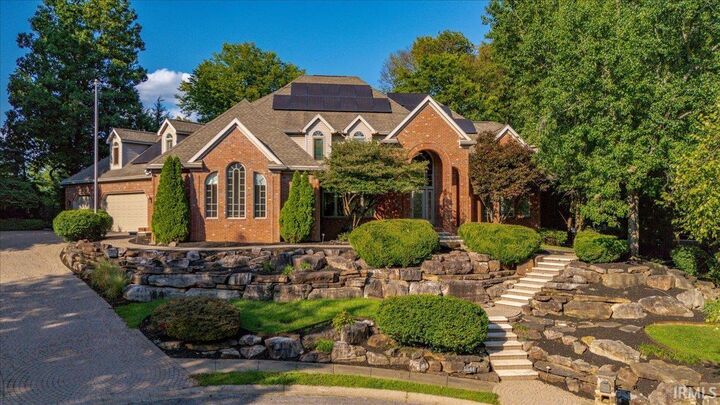 Property Photo: 5544 Crimson Court IN 47630