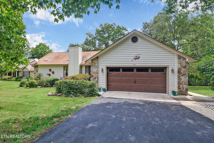 Property Photo:  136 Dalefield Loop  TN 38558 