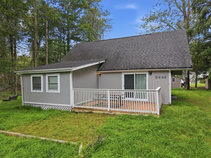 Property Photo:  8919 Moose Lane  PA 18466 