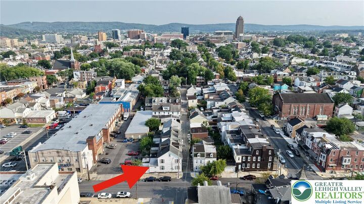 Property Photo: 547 Silk Street PA 18102
