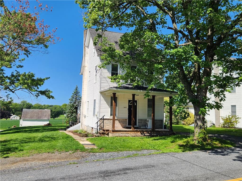 Property Photo:  1461 Main Street  PA 18014 
