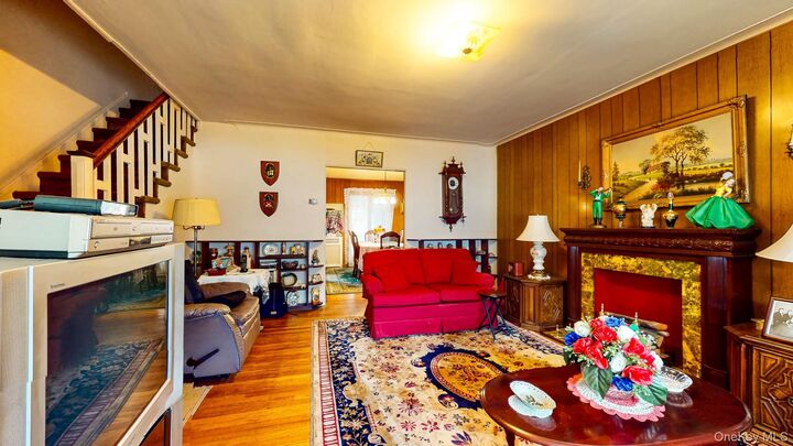 Property Photo:  5260 79th Street  NY 11373 