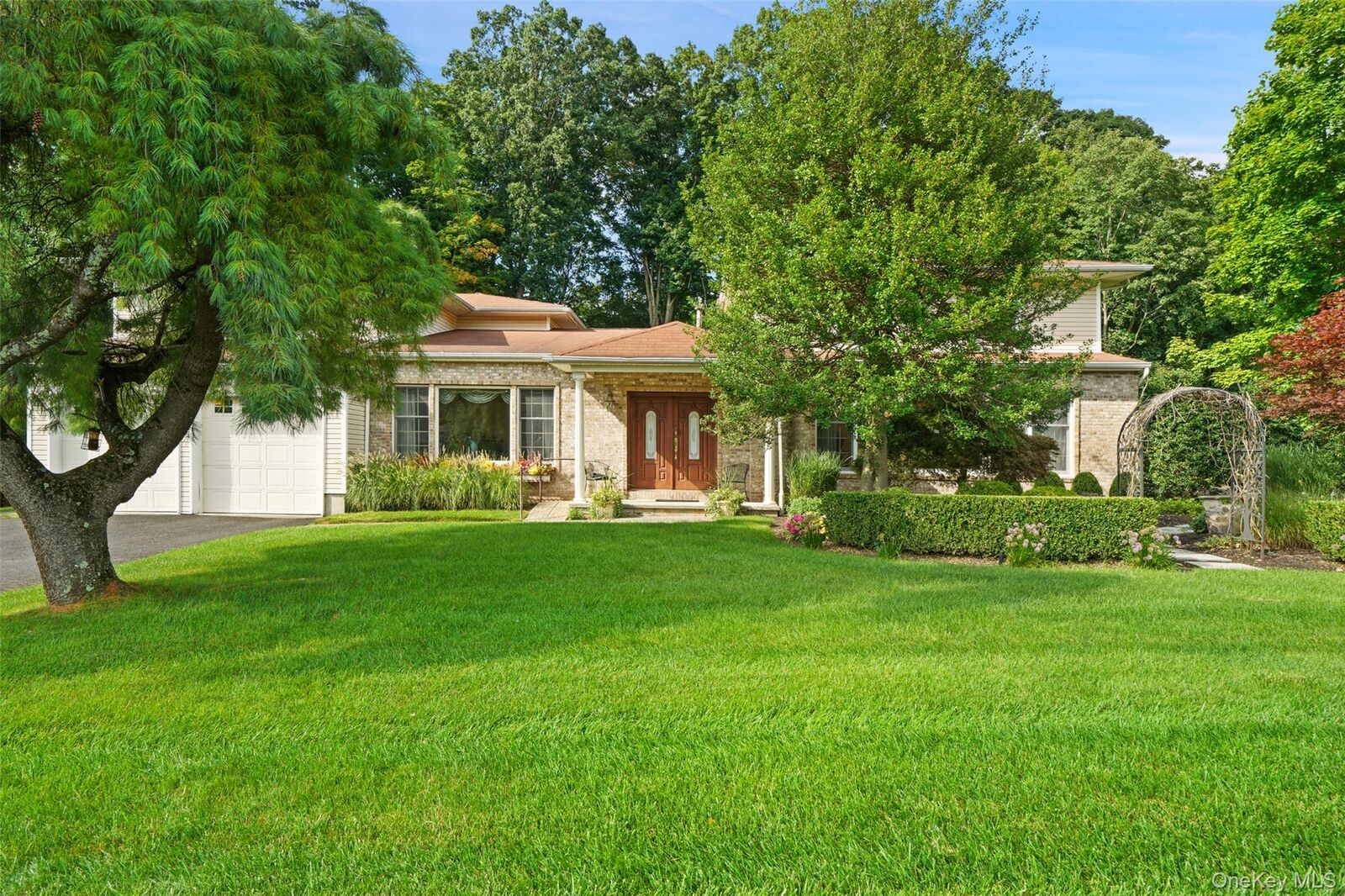 Property Photo: 6 Orchard Hill Drive NY 10952