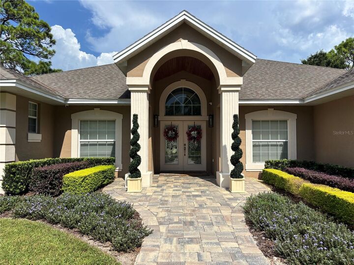 Property Photo: 1701 Timber Edge Drive FL 32724