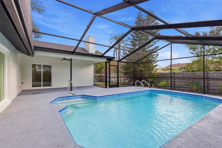 Property Photo:  6909 9th Court E  FL 34243 