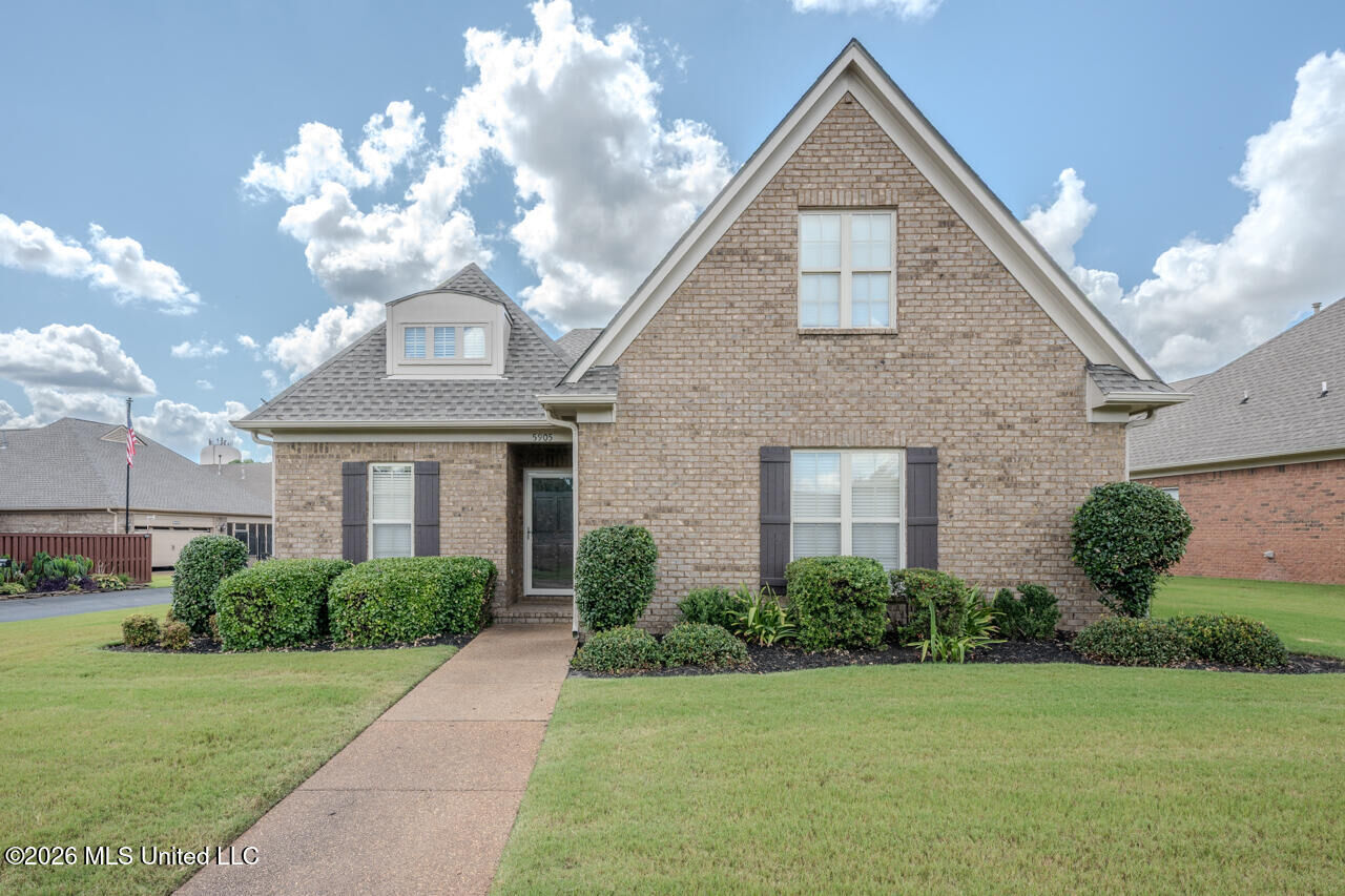 Property Photo: 5905 Savannah Crossing MS 38672