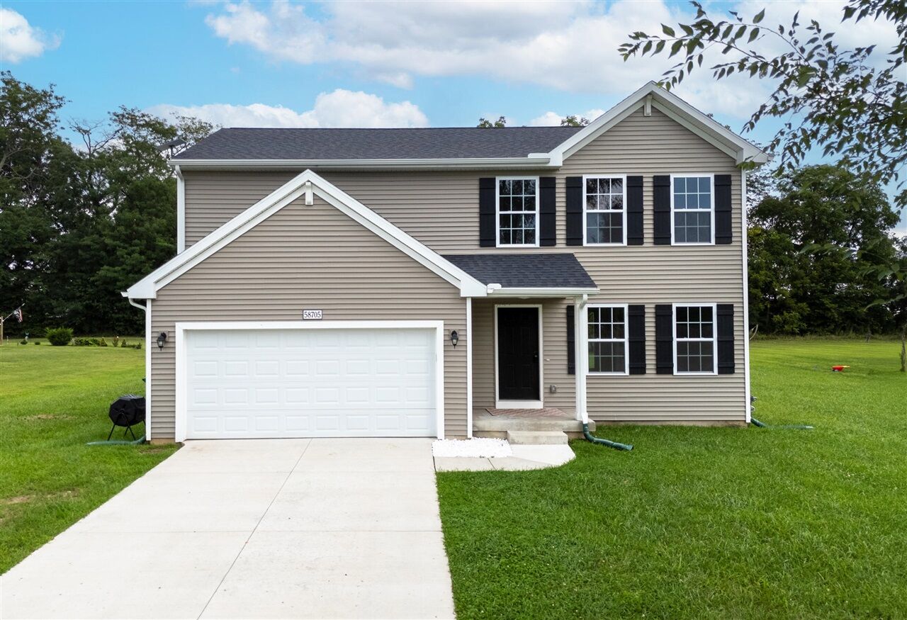 Property Photo:  58705 Pond View Lane  MI 49093-8452 