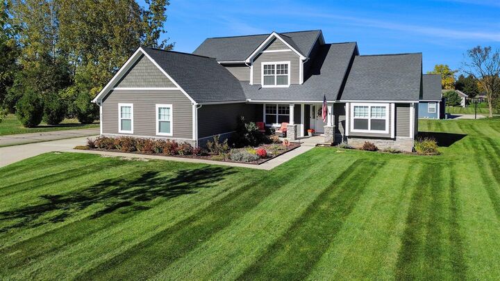 Property Photo: 9139 Lanning Lane MI 48116-8573