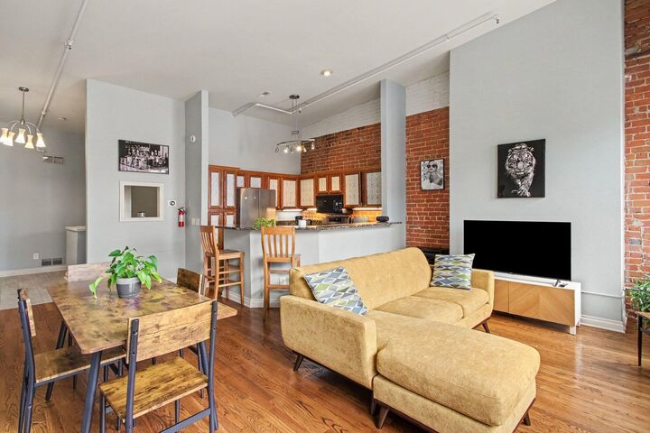 Property Photo: 120 W Washington Street MI 48104