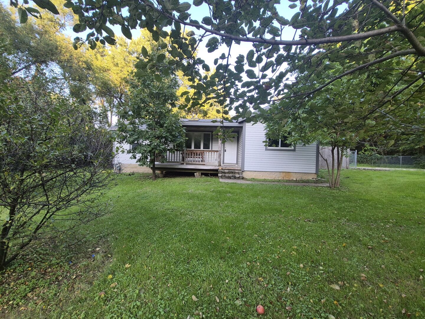 Property Photo: 26467 W Grass Lake Road IL 60002