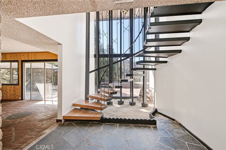 Property Photo:  2125 Eastedge  CA 91206 
