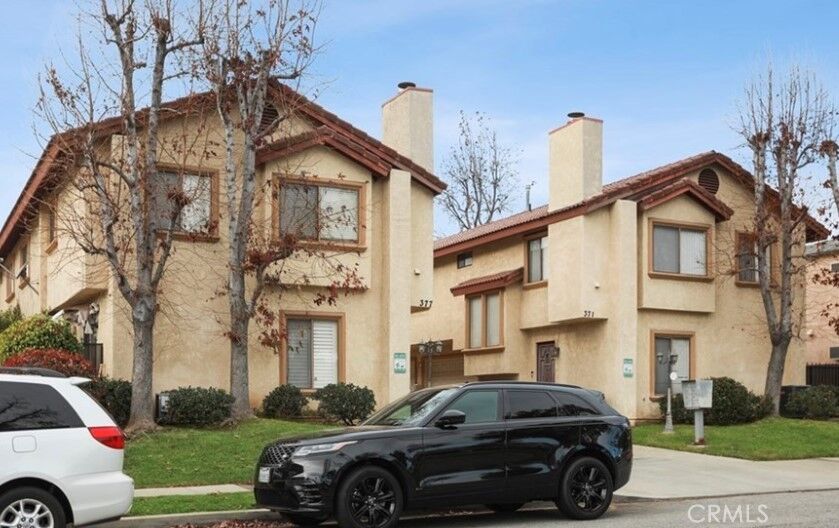 Property Photo:  375 S Sierra Madre Boulevard A  CA 91107 