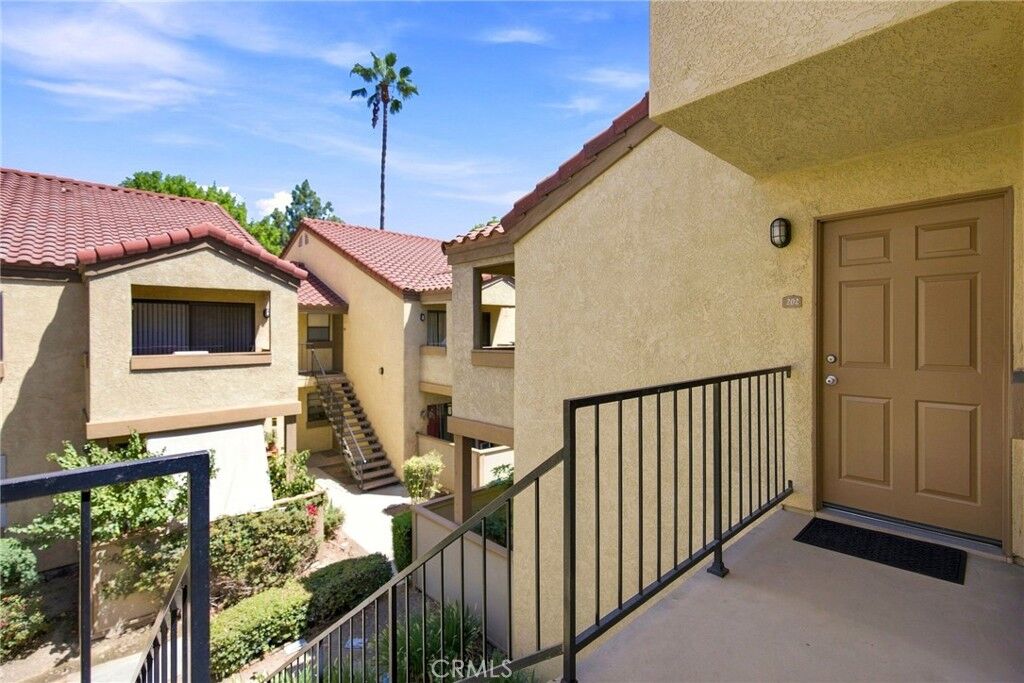 Property Photo: 1134 W Blaine 202 CA 92502