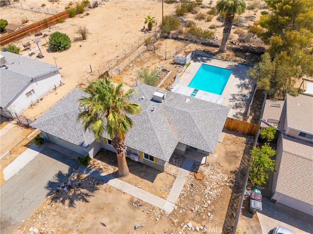 Property Photo: 73163 Sun Valley CA 92277