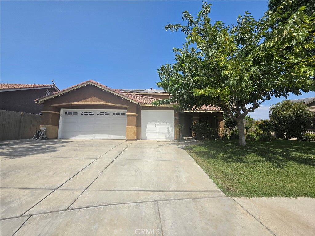 Property Photo:  8910 Staten Island  CA 93311 