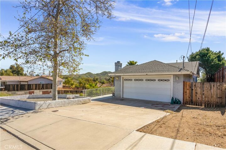 Property Photo: 312 N Lewis CA 92530