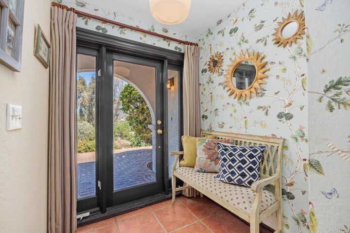 Property Photo: 345 Osborne Street CA 92084