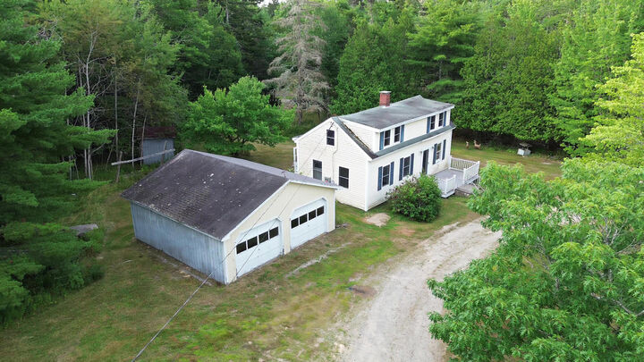 Property Photo:  710 Eastside Road  ME 04640 