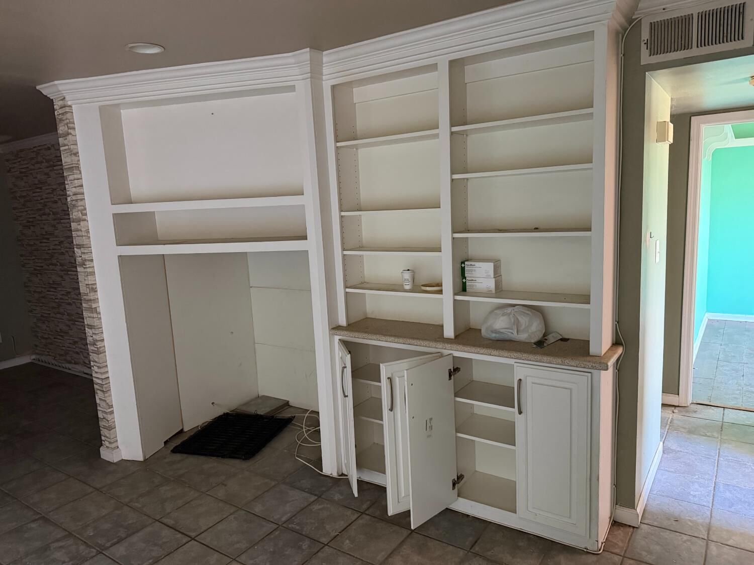 Property Photo:  1326 Oak Terrace Court 15  CA 95825 