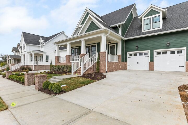 Property Photo:  3010 Winterberry Drive  TN 37135 