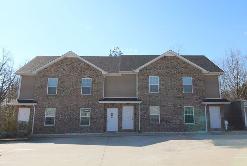 Property Photo:  2276 McCormick Ln C  TN 37040 