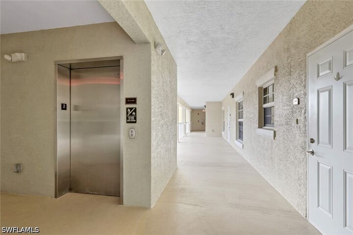 Property Photo: 4520 Botanical Place Circle 204 FL 34112