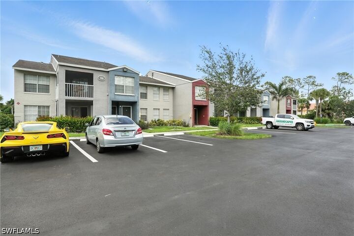 Property Photo:  201 Santa Clara Drive 5  FL 34104 