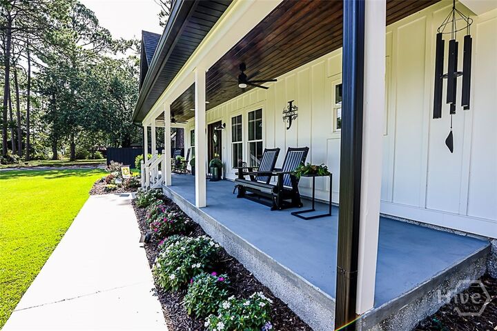 Property Photo: 5302 McCall Road GA 31326
