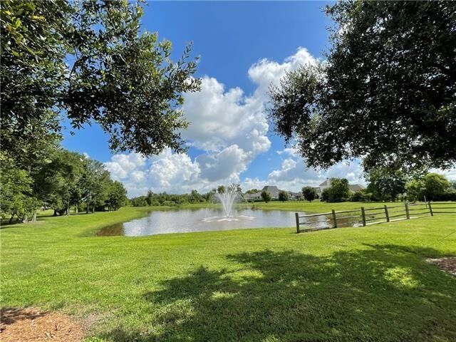 Property Photo: 106 Wood Duck Drive LA 70037