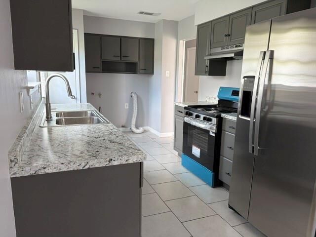 Property Photo:  2715 Ridgefield Street  LA 70003 